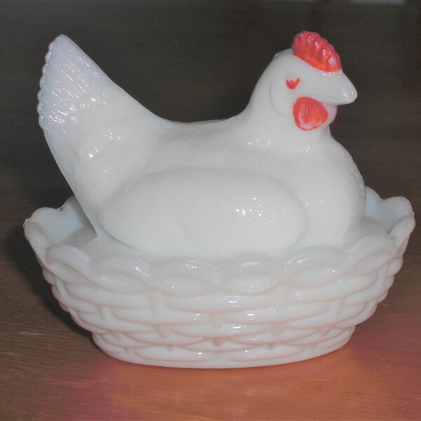 Small Vintage Milk Glass Hen Chicken on Nest