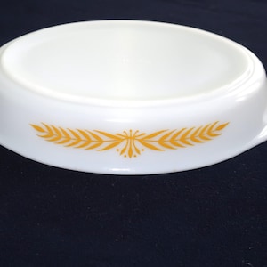 Vintage Pyrex Royal Wheat Divided Casserole Dish Serving Dish 1 1/2 Quart