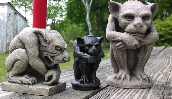 Gothic Imp Gargoyle, Small Irving in Blackened Iron, Cast