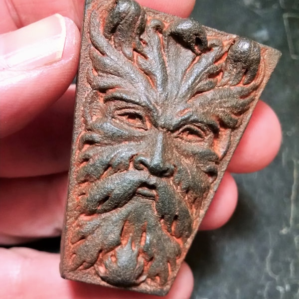 Greenman Keystone-klein Victoriaans architectonisch ornament met verweerde ijzeren afwerking