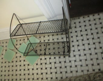 Vintage mesh Shelf