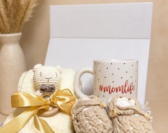 Baby Shower Gift Box | New Mom Gift | Baby Shower Basket | Pregnancy Gift | Baby Registry Gift | Neutral Baby Gift Set