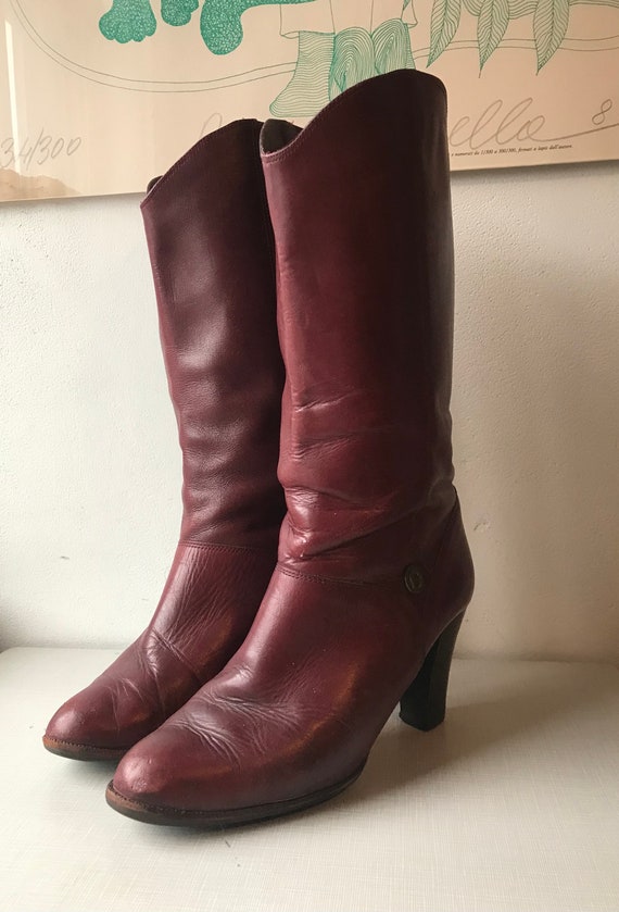 1980's Etienne Aigner burgundy leather mid calf b… - image 2