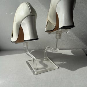 Weiße Vinyl-Pumps mit klobigem Absatz aus dem Film „Teen Maids“ der 1970er Jahre, Größe 8 1/2 Bild 5
