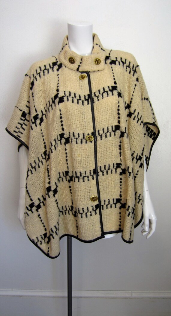1970s Bonnie Cashin for Sills woven wool cape