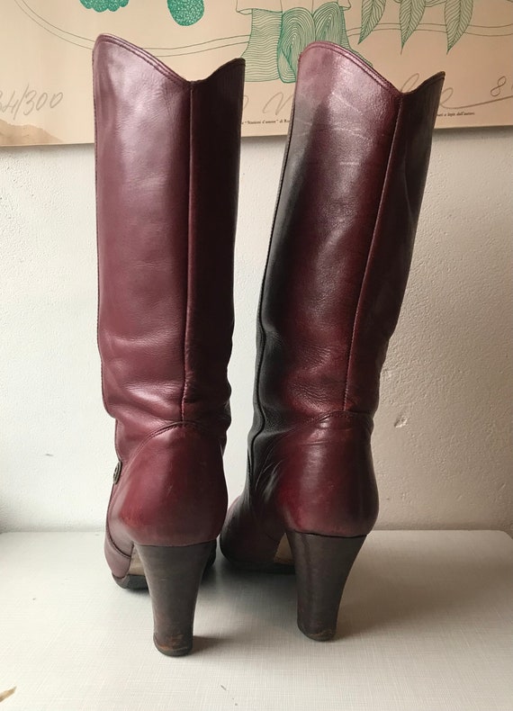 1980's Etienne Aigner burgundy leather mid calf b… - image 3