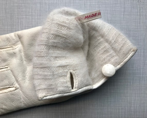 1960's white leather gloves/angora lined/size 7 - image 5