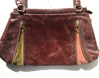 1970's Mazzini leather shoulder bag/clutch with zipper details