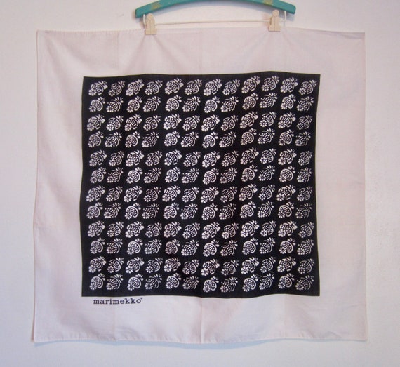 1960's Marimekko black and white floral cotton sca
