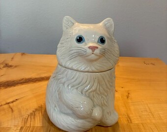 Mid Century Metlox California Pottery White Cat Cookie Jar