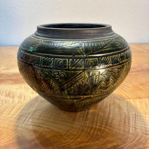 Spaulding Taylor Raku Vase | Hand Incised Geometric Metallic Oil Slick Glaze
