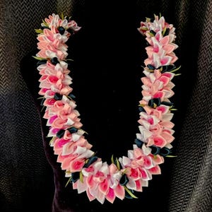 Shower tree hawaiian ribbon lei,graduation lei,anniversary lei,wedding lei,birthday lei,haku lei,ribbon lei,Hawaiian lei,Special Occasion
