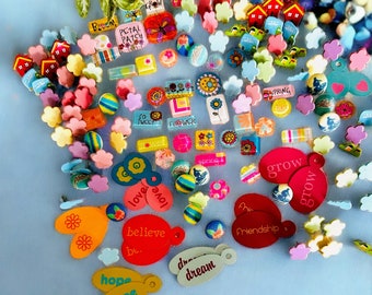BRADS, EMBELLISHMENTS, 150+ LOT, Scrapbook Card Junk Journal Supplies,Craft group supplies