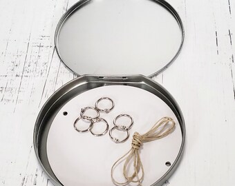 Mini Scrapbook Kit: Round Tin Album with Accordion Insert