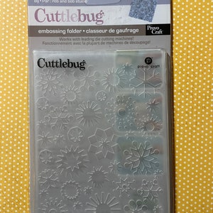 Cuttlebug Snowflakes Embossing Folder Retired Provo Craft Embossing Folder, 4.25 x 5.75 inches Item  A2 Card Making, Scrapbooking