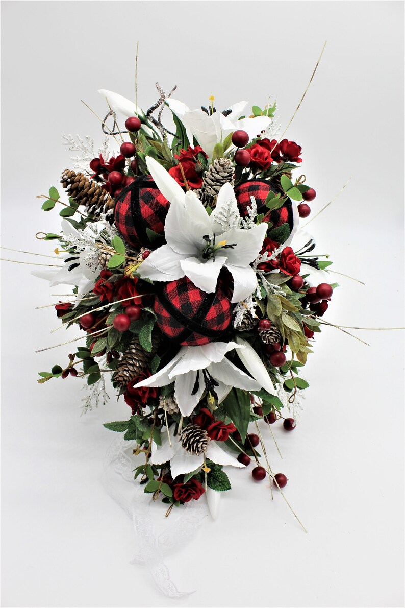 Christmas Wedding Bouquet Silk Wedding Flower Bouquet Winter Berry White Lilie And Rose Bridal Cascade Winter Wedding Bridal Cascade Accessories Bouquets Corsages Resintools Ir