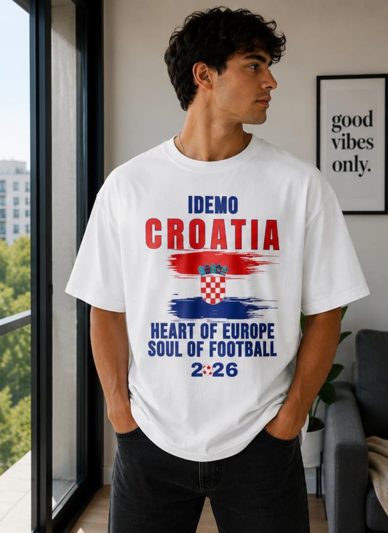 Kroatien fotbolls-T-shirt | Europas hjärta, själen av nationell stolthet (2026) bild 1