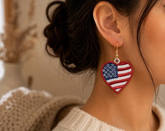 Boucles d'oreilles coeur drapeau américain, motif de broderie patriotique, bijoux du 4 juillet (téléchargement numérique)