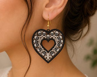 Ricamo a forma di teschio e cuore FSL / Ornamento a forma di cuore in pizzo gotico