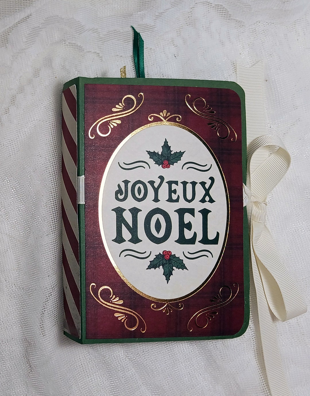 Joyeux Noel Mini Scrapbook Album for Photos and Memorabilia, Brag Book, Memory Keeping