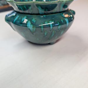 Med. Self Watering Planter ( Peacock Green )