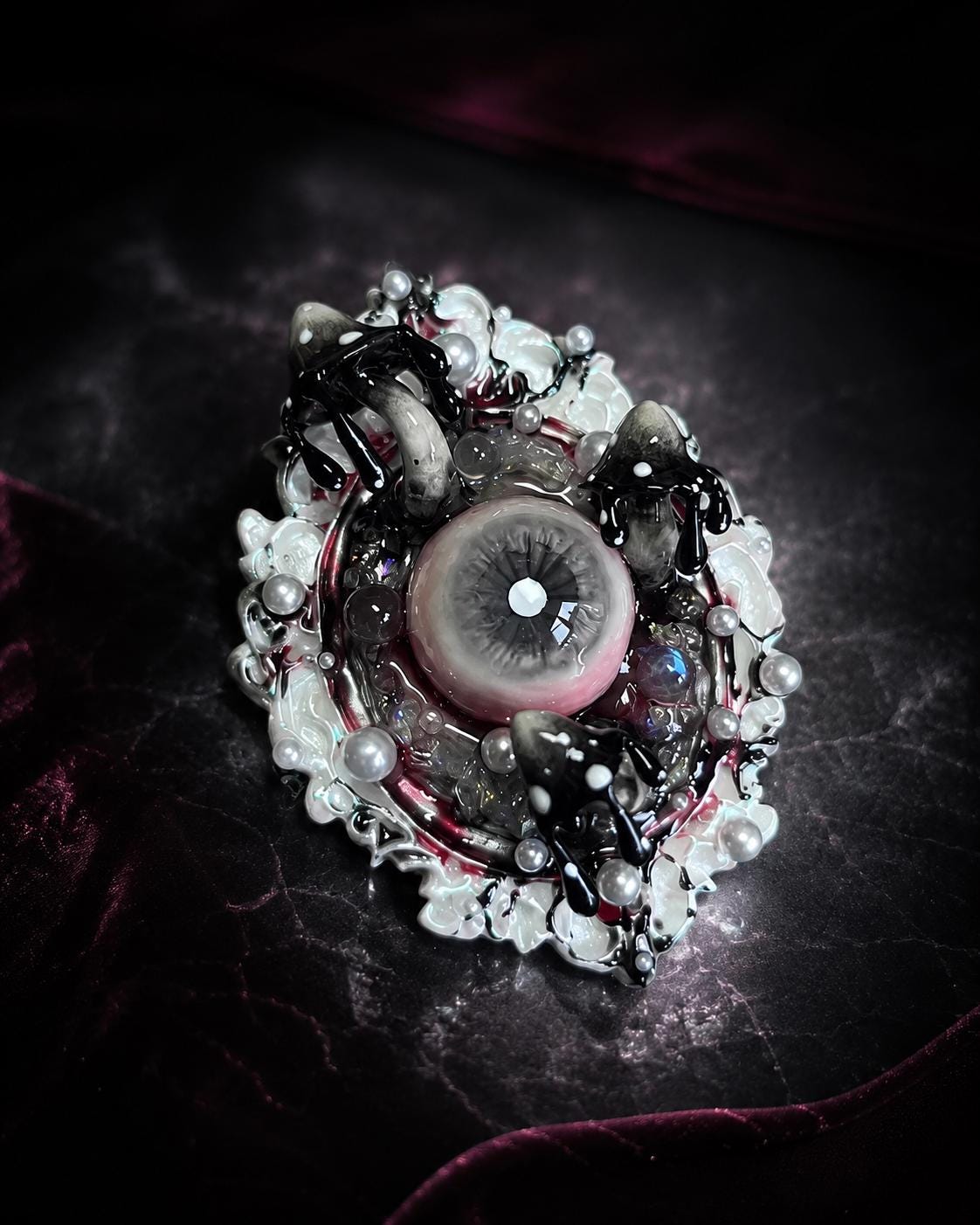 Mushroom Eye Brooch, Handmade Clay – Gothic Weirdcore Statement