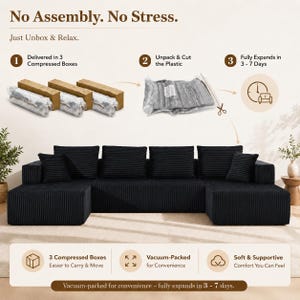 Op de afbeelding: Een zwarte corduroy hoekbank in een U-vormige opstelling, voorzien van meerdere rugkussens en twee zij-ottomans. De afbeelding bevat de instructietekst: No Assembly. No Stress. Just Unbox & Relax. 3 Compressed Boxes, Unpack & Cut the Plastic, Fully Expands in 3-7 Days, Vacuum-Packed for Convenience en Soft & Supportive Comfort You Can Feel.