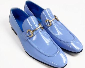 Blå lackerade Horsebit-loafers i läder – handgjorda lyxiga slip-on-skor i formell och avslappnad stil