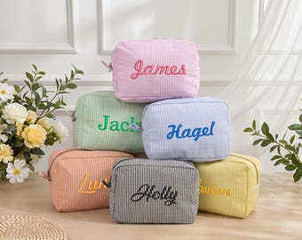 Personalized Seersucker Makeup Bag, Bridesmaid Gift, Personalized Name Pouch, Bridesmaid Proposal GiftBirthday Gift for Her