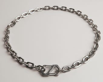 Gargantilla gruesa y moderna con cierre de garra en forma de S • Cadena unisex de acero inoxidable • Collar llamativo de estilo techwear • Joyería industrial resistente al agua