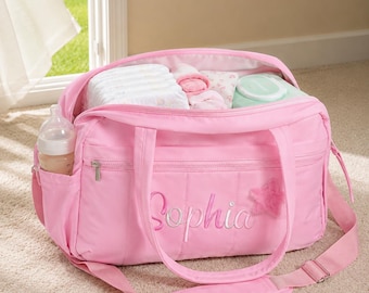 Sac à langer personnalisé pour bébé fille, sac de voyage brodé sur mesure, sac pour la maternité, sac week-end monogrammé, cadeau de naissance pour une nouvelle maman
