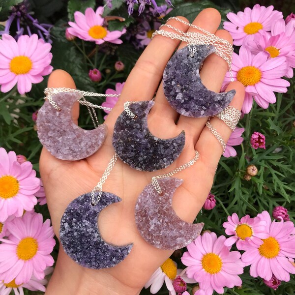 AMETHYST MOON // raw amethyst // February birthstone // crescent moon necklace  // moon jewelry // celestial