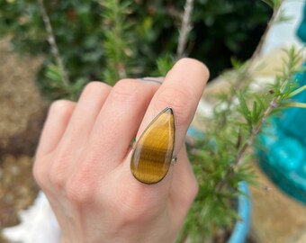 Size 7 TIGERS EYE RING // sterling silver solitaire ring // best friend holiday gift crystal gemstone