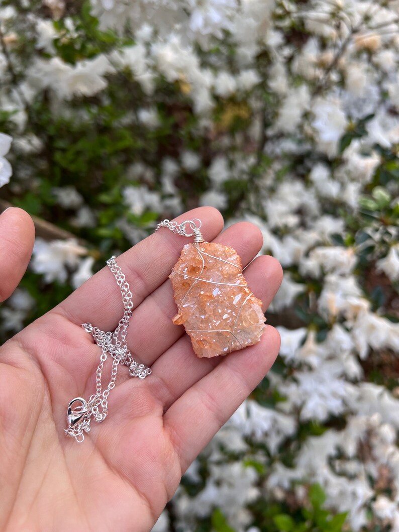 TANGERINE AURA QUARTZ // wire wrapp silver necklace image 3