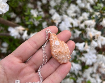 TANGERINE AURA QUARTZ // wire wrapp silver necklace