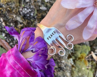 remake FORK BRACELET // PEACE & Love // hand stamped unique bracelet // Mother’s Day