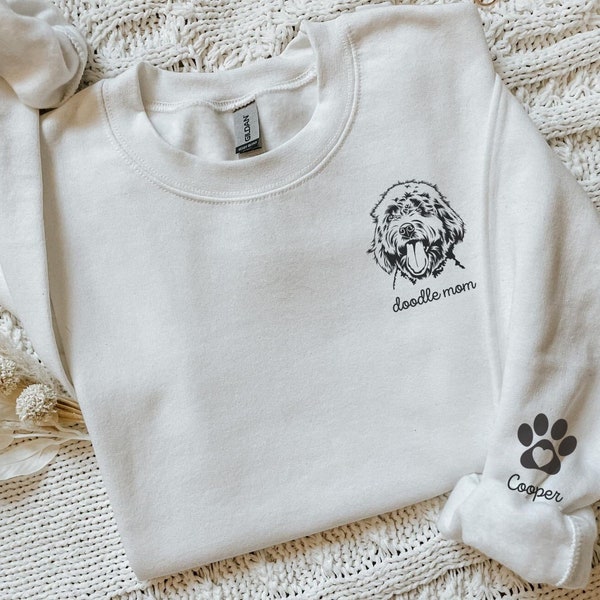 Personalisierte Goldendoodle Sweatshirt Kundenspezifische Goldendoodle Geschenk für Gekritzel-Mama-Hemd für Gekritzel-Hund Mamma-Gekritzel-Vati-Hundemutter Rundhals-Hundeliebhaber