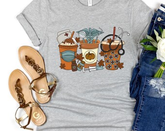 Enfermera divertida Camisa de enfermería de Halloween para el amante del café de otoño CRNA ICU Enfermera Er Camiseta Camiseta espeluznante Camiseta RN Farmacia Tech Regalo de otoño para médico
