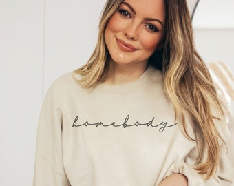 Sweat-shirt casanier pour femme, chemise femme casanier, chemise graphique mignonne, tee-shirt casanier, cadeau introverti, cadeau pour casanier, cadeau de Noël