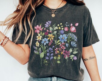 Flower Shirt Gift For Her Wild Flower Shirt Aesthetic Floral Graphic Tee Wildflower Shirt Flower T-shirt Botanical Shirt Wildflower Tshirt