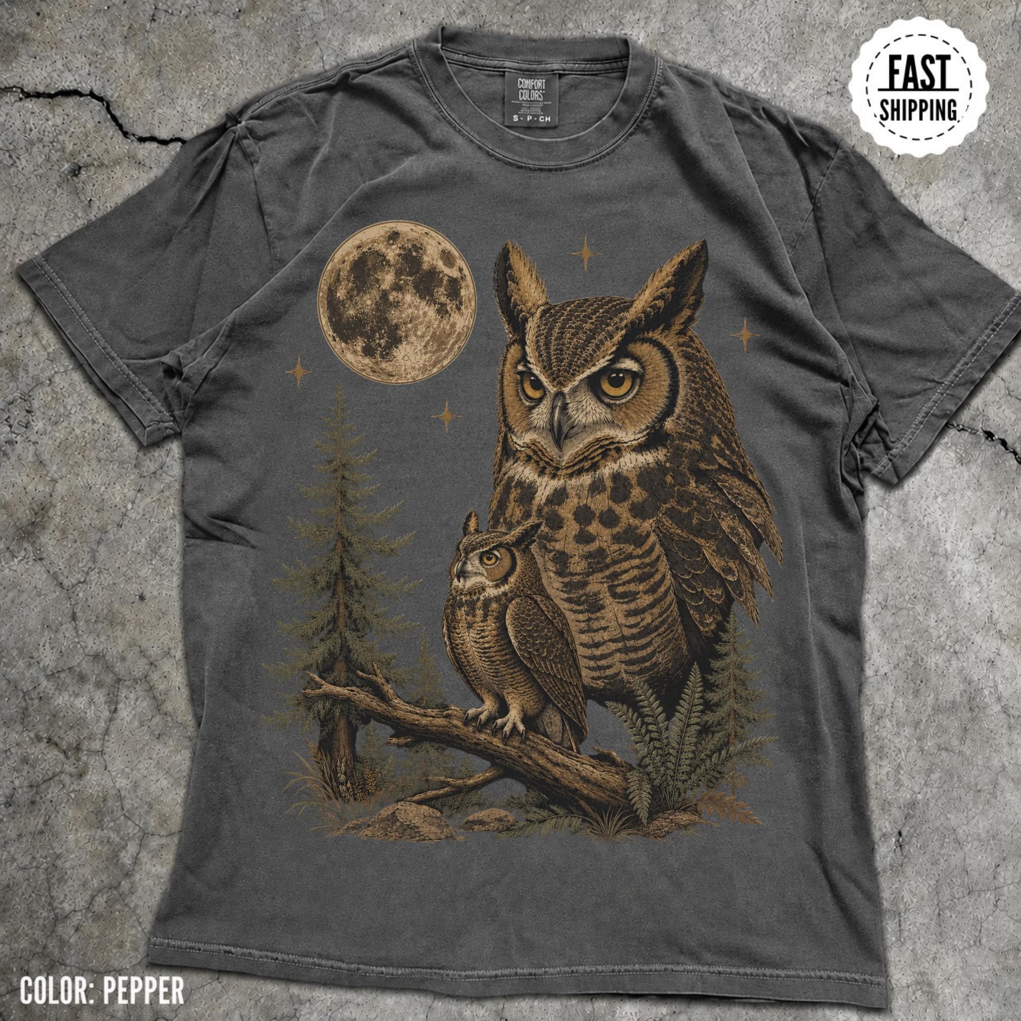 Vintage Owl Shirt, Great Horned Owl Graphic Tee, Gothic Wildlife Shirt, Dark Academia Owl Tee, Moon