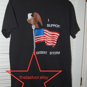 Vintage 1991 I support desert storm t-shirt. Size M/L