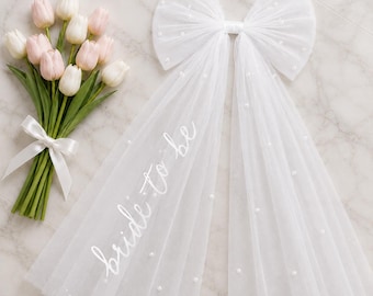 Bride To Be Bow Veil Clip, White Pearl Tulle Bridal Hair Clip, Bachelorette Party Veil, Wedding Morning Hair Accessory, Bride Gift