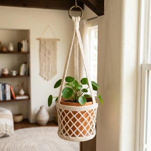 Patroon gehaakte plantenhanger pdf, gehaakt patroon hangende mand pdf, haakpatroon plantenhouder, eenvoudig gehaakt cadeau-idee