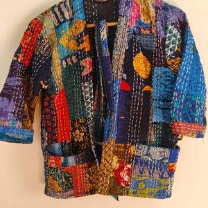 Patchwork zijden kantha-jas, kimono-badjas boho-boho-festivalkleding