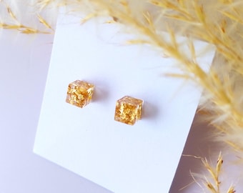 Mini gold cube stud earrings with resin and stainless steel earstud