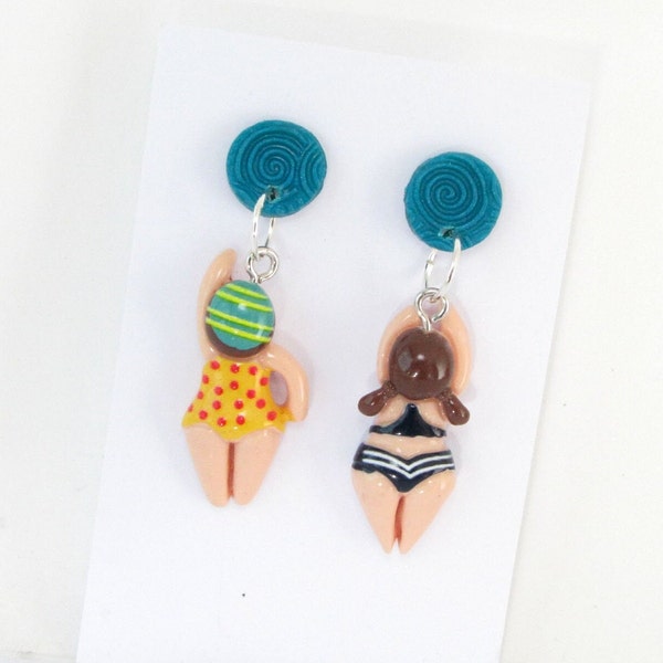 Farbenfrohe lustige Schwimmer Ohrstecker an Edelstahlsteckern,  bunte Ohrringe mit Badenden aus Resin, Wasserratten Schmuck