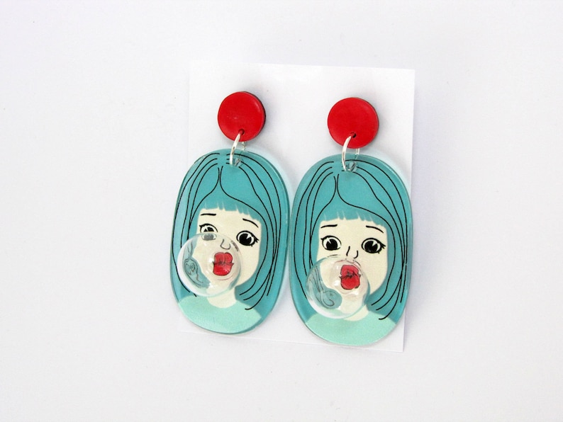 Lustige Kaugummi Blase Mädchengesicht Ohrringe, Frauengesicht türkis rot, ungewöhnliche Bubblegum Ohrhänger Bild 3