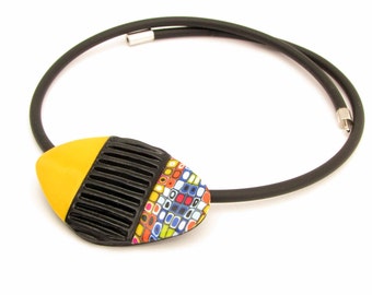 Statement necklace in black yellow and rainbow Klimt Design, colorful necklace, unique polymer clay jewelry, modern rubber necklace