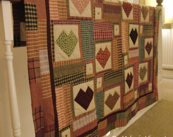 Trapunta patchwork Cuori con Tasca Segreta SCARICA MODELLO IN PDF